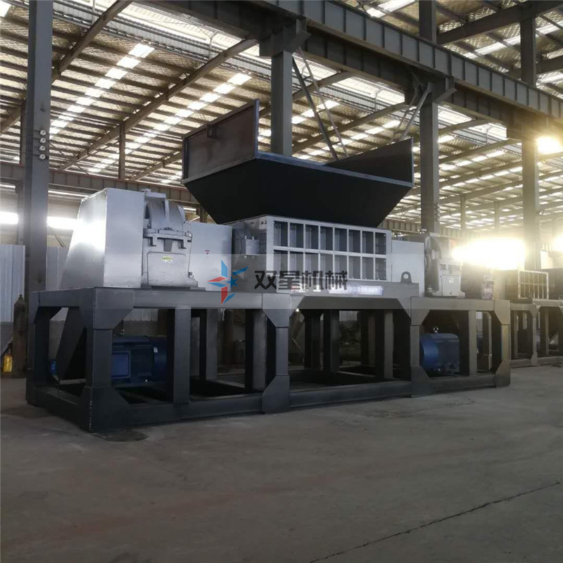 廢鋼破碎機(jī)汽車(chē)破碎生產(chǎn)線破碎處理優(yōu)勢(shì)