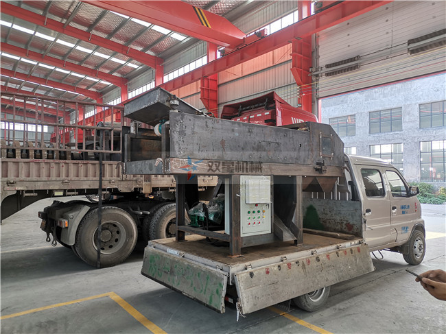 廢鋼破碎機1600型設(shè)備發(fā)貨現(xiàn)場