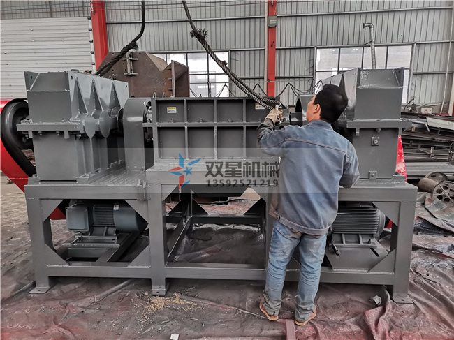 <a href='http://www.8xqdr.cn/ssxl/10.html' target='_blank'><span>金屬撕碎機(jī)</span></a>