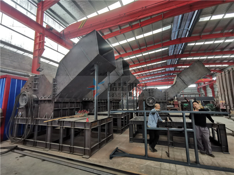  斷橋鋁破碎機有哪些安全特性或安全裝置可以減少事故風險？